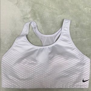 Nike Medium Sports Bra